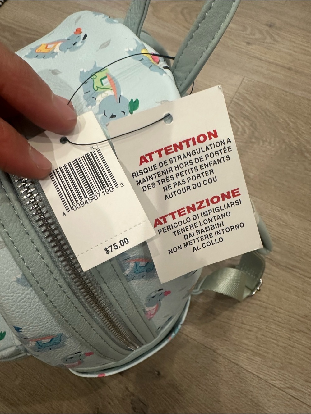 Loungefly Disney Dumbo mini backpack - Picture 5 of 7